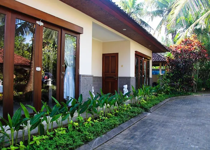 Bali Island Hotel 5*