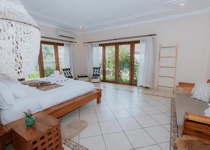 Bali Island Hotel 5*