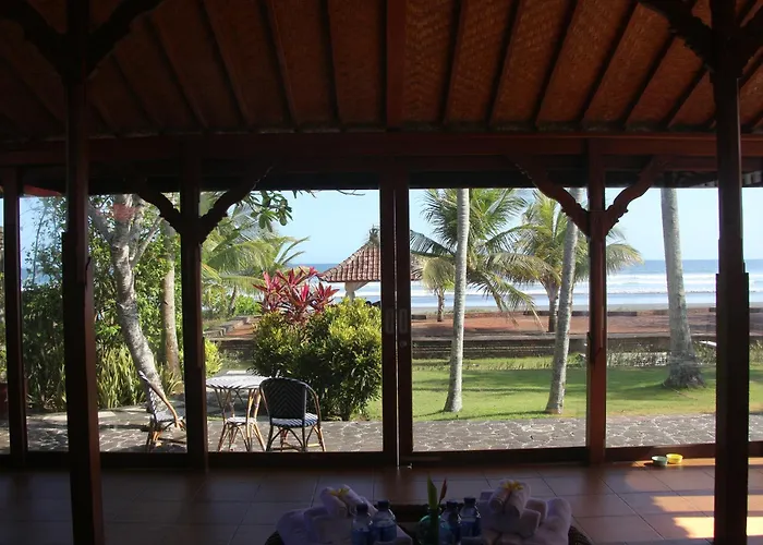 Bali Island Hotel 5*