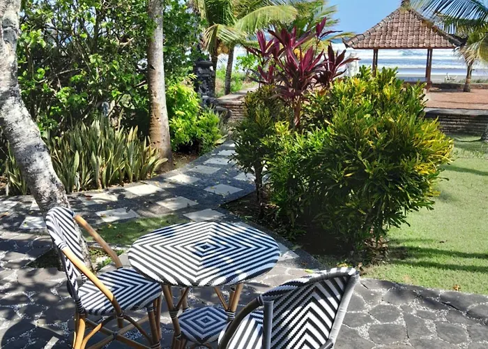 Bali Island Hotel Pekutatan (Bali)