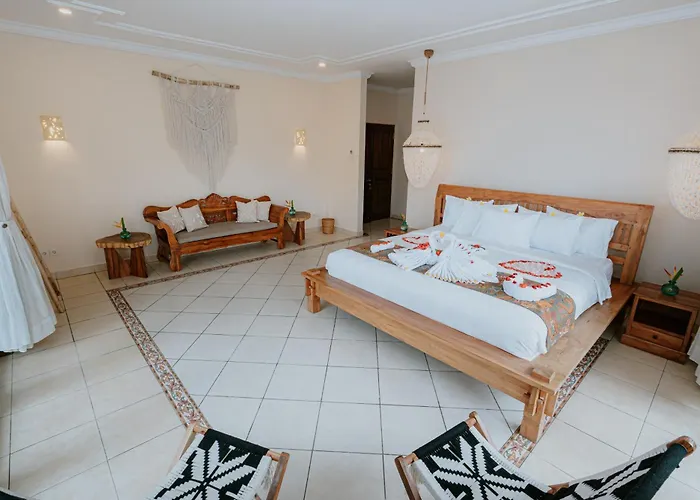 Bali Island 5* Pekutatan (Bali)